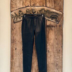 Size XS Sanctuary Black faux pull-on fitted leather legging pants.